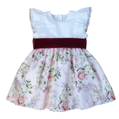 Vestido infantil branco com folhos e renda, faixa bordô e saia floral rosa