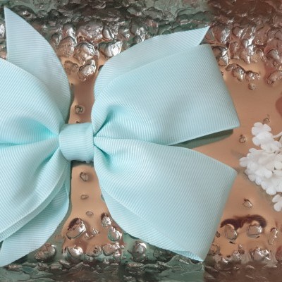 MINT HAIR BOW