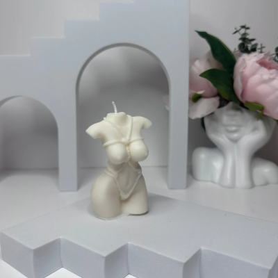 Vela Aromática Corpo Feminino