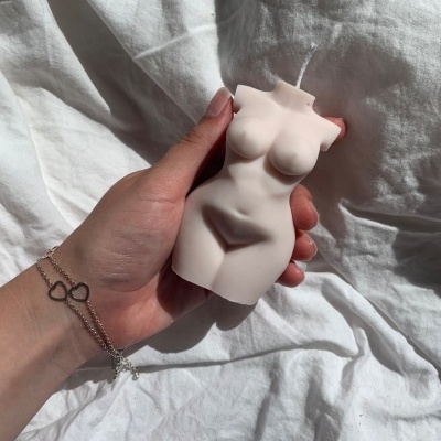 Vela Aromática Corpo Feminino