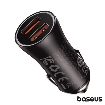Carregador de carro preto com duas portas USB da baseus