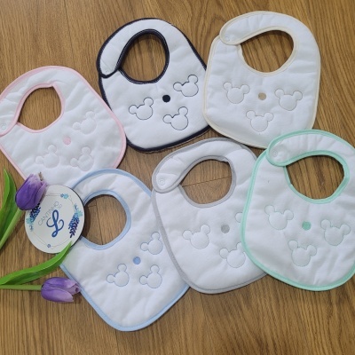 Babete Carinhas Disney