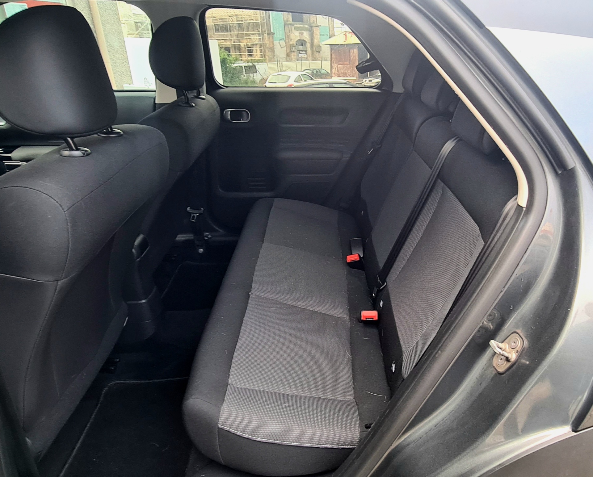 CITROEN C4 CACTUS 1.2 SHINE CITROEN C4 CACTUS 1.2 SHINE