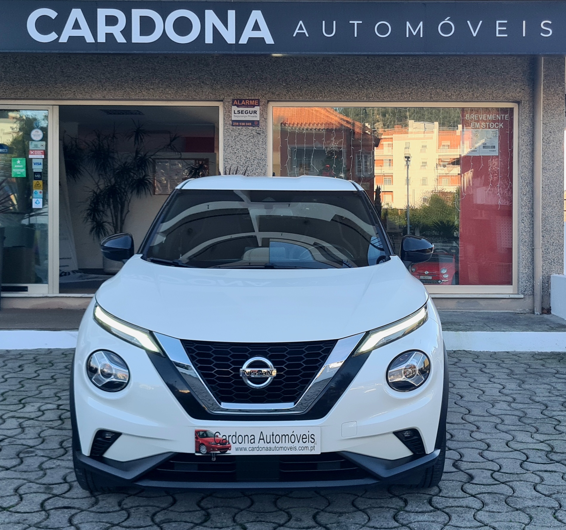 NISSAN JUKE 1.0 TCE CONNECT NISSAN JUKE 1.0 TCE CONNECT