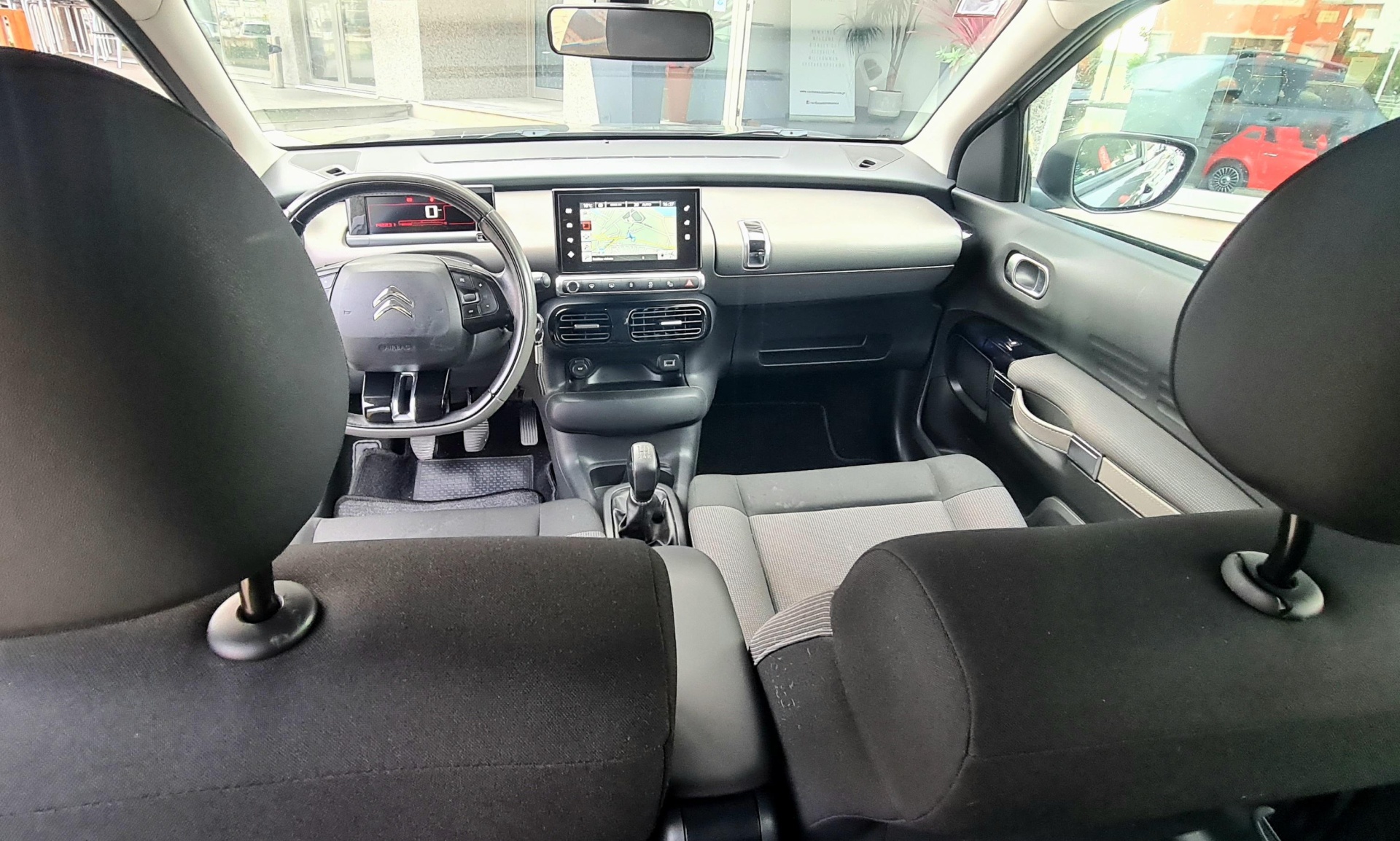 CITROEN C4 CACTUS 1.2 SHINE CITROEN C4 CACTUS 1.2 SHINE