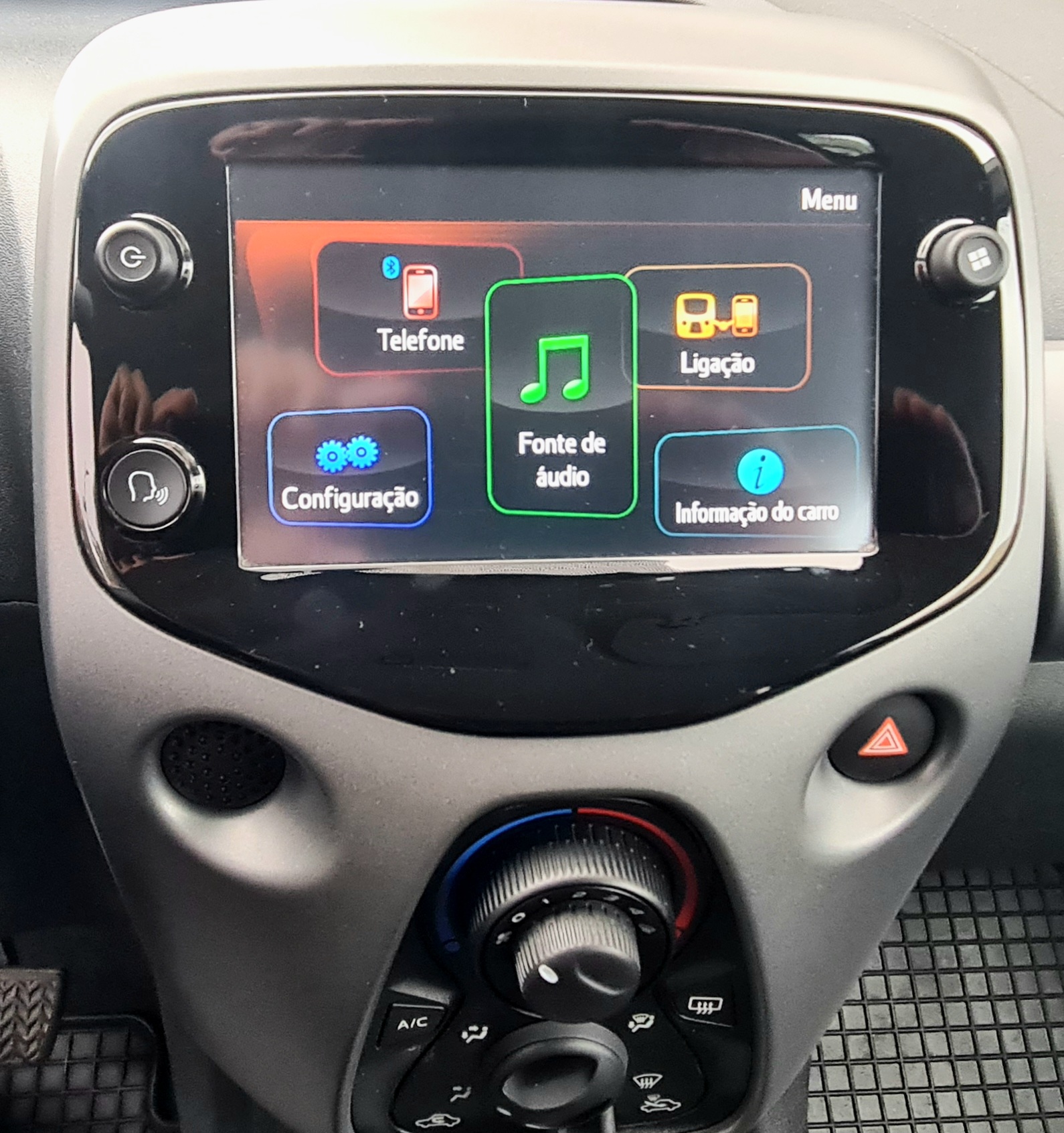 TOYOTA AYGO 1.0 I X PLAY TEAM DEUTSCHLAND TOYOTA AYGO 1.0 I X PLAY TEAM DEUTSCHLAND