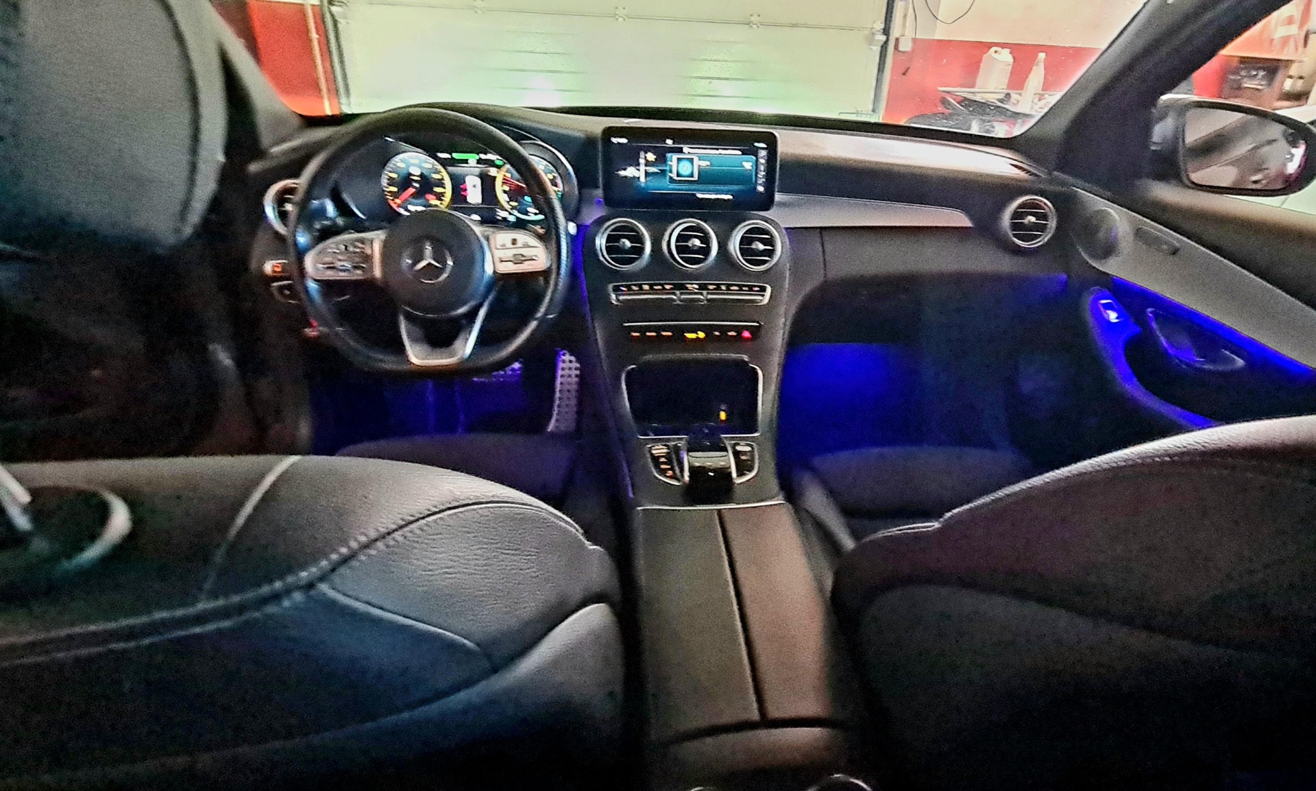 MERCEDES-BENZ C 300 DE EQ POWER AMG MERCEDES-BENZ C 300 DE EQ POWER AMG