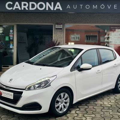 PEUGEOT 208 1.2 PURETECH