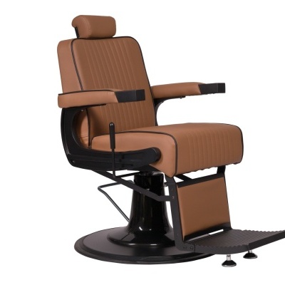 Cadeira de barbeiro castanha com estrutura preta e apoio de pés