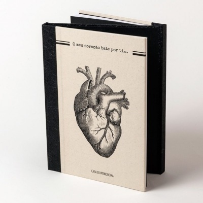 Caderno Duplo "My heart beats for you so treasure it!" Caderno Duplo "My heart beats for you so treasure it!"