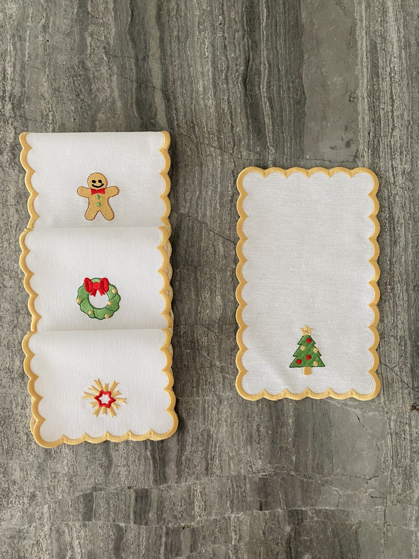 Kit&#x20;4&#x20;guardanapos&#x20;de&#x20;cocktail&#x20;dourado