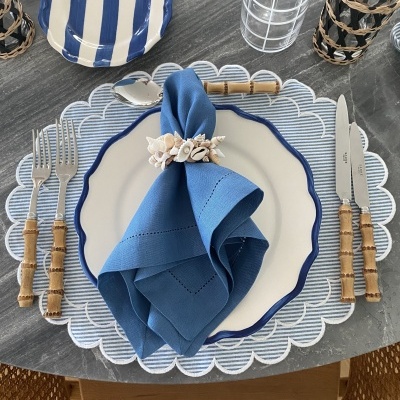 Individual&#x20;algod&#x00E3;o&#x20;oval&#x20;riscas&#x20;azul&#x20;Serena