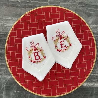 Individual&#x20;de&#x20;mesa&#x20;tape&#x00E7;aria&#x20;vermelho&#x20;&#x28;imperme&#x00E1;vel&#x29;