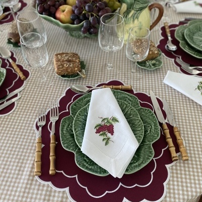 Individual&#x20;de&#x20;mesa&#x20;Carmen&#x20;uva&#x20;&#x28;imperme&#x00E1;vel&#x29;