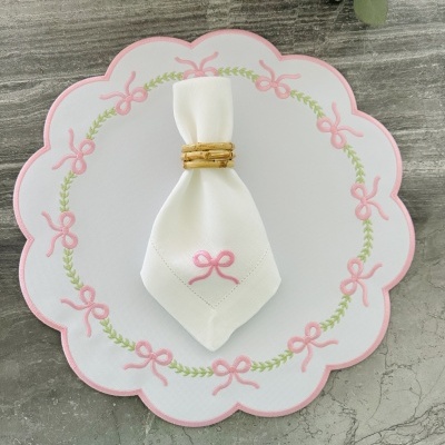 Individual&#x20;de&#x20;mesa&#x20;la&#x00E7;o&#x20;rosa&#x20;&#x28;imperme&#x00E1;vel&#x29;