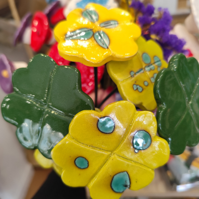 Trevo de Cerâmica – Um Toque de Sorte Feito à Mão