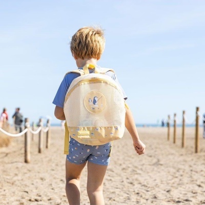 MOCHILA DE PRAIA COM REDE ANTI-AREIA