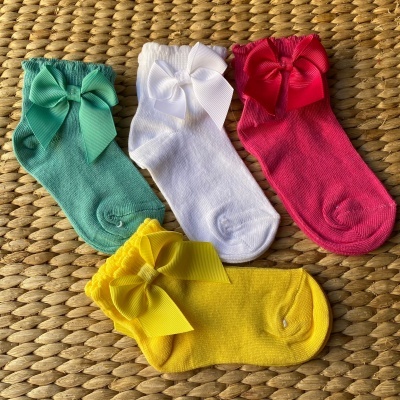 MEIAS CURTAS COM LAÇO DE GORGORÃO