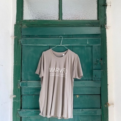 https://loja.castelodemarvao.pt/product/t-shirt-azeite-castelo-de-marvao