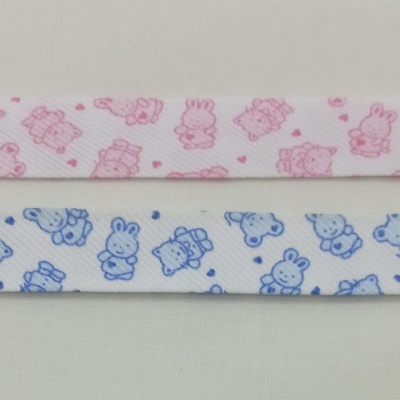 Viés de fustão com ursinhos e coelhinhos