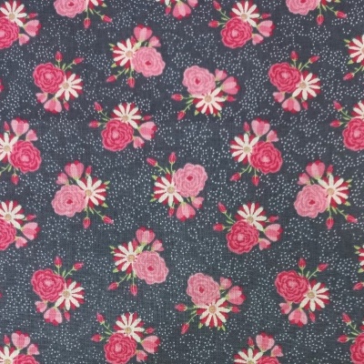 Flores em fundo cinza