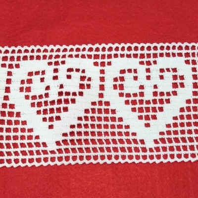 Entremeio de Renda com Corações