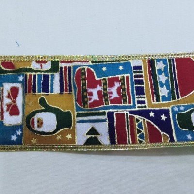 fita com motivos de natal aramada