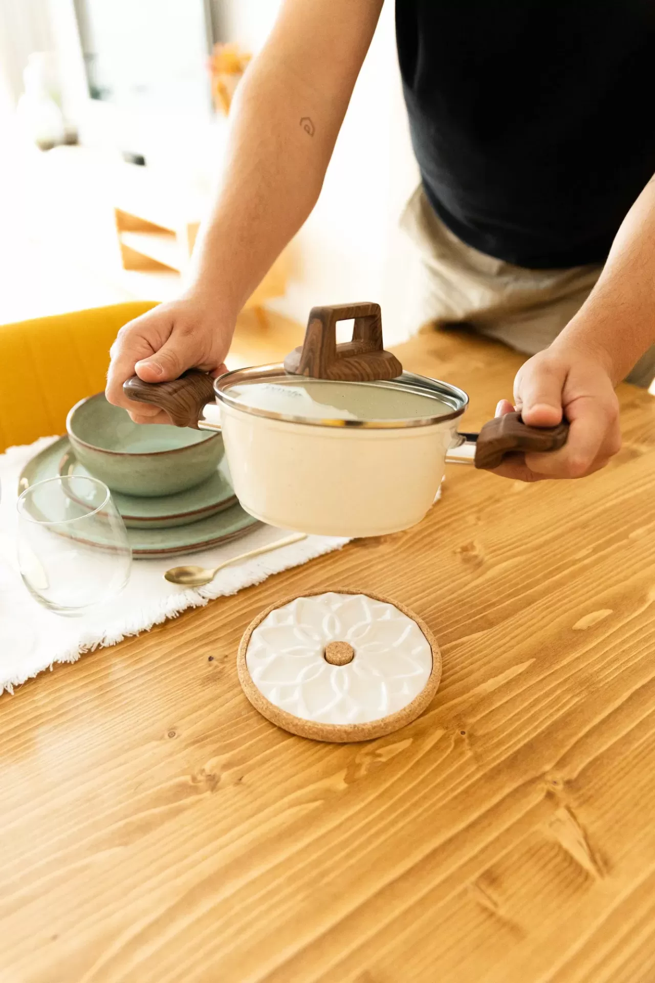 Base Quente ALMA - Branco 15cm