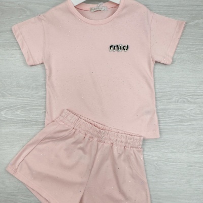 Conjunto rosa claro de t-shirt e calções com pequenos brilhos e bordado 'miu'