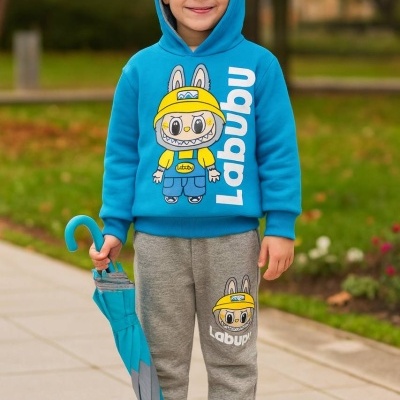 FATO DE TREINO LABUBU RAPAZ CARDADO (4-12 ANOS)