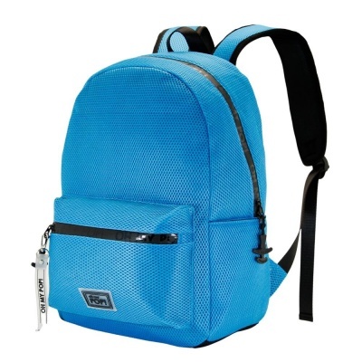 Mochila azul com bolso frontal e alças pretas