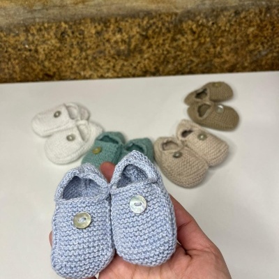 Carapins Feitos à mão com botão