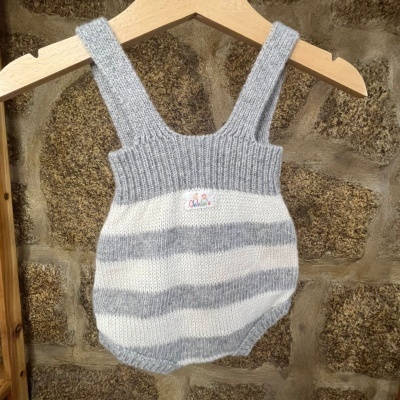 Fofo de Malha com alças Cinza