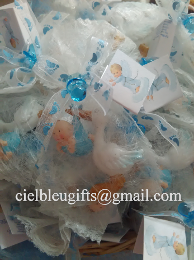 Cegonha Iman com bolsa