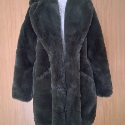 Sobretudo pêlo verde