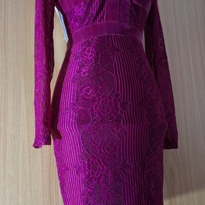 Vestido Renda Bordô