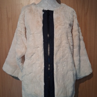 Casaco pêlo beje