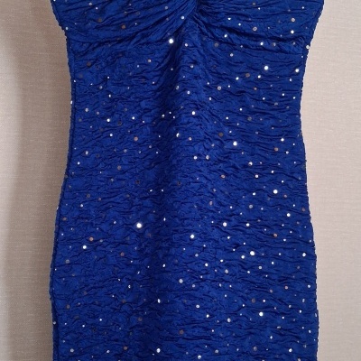 Vestido Azul brilhante