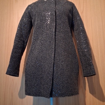 Casaco cinza brilhante