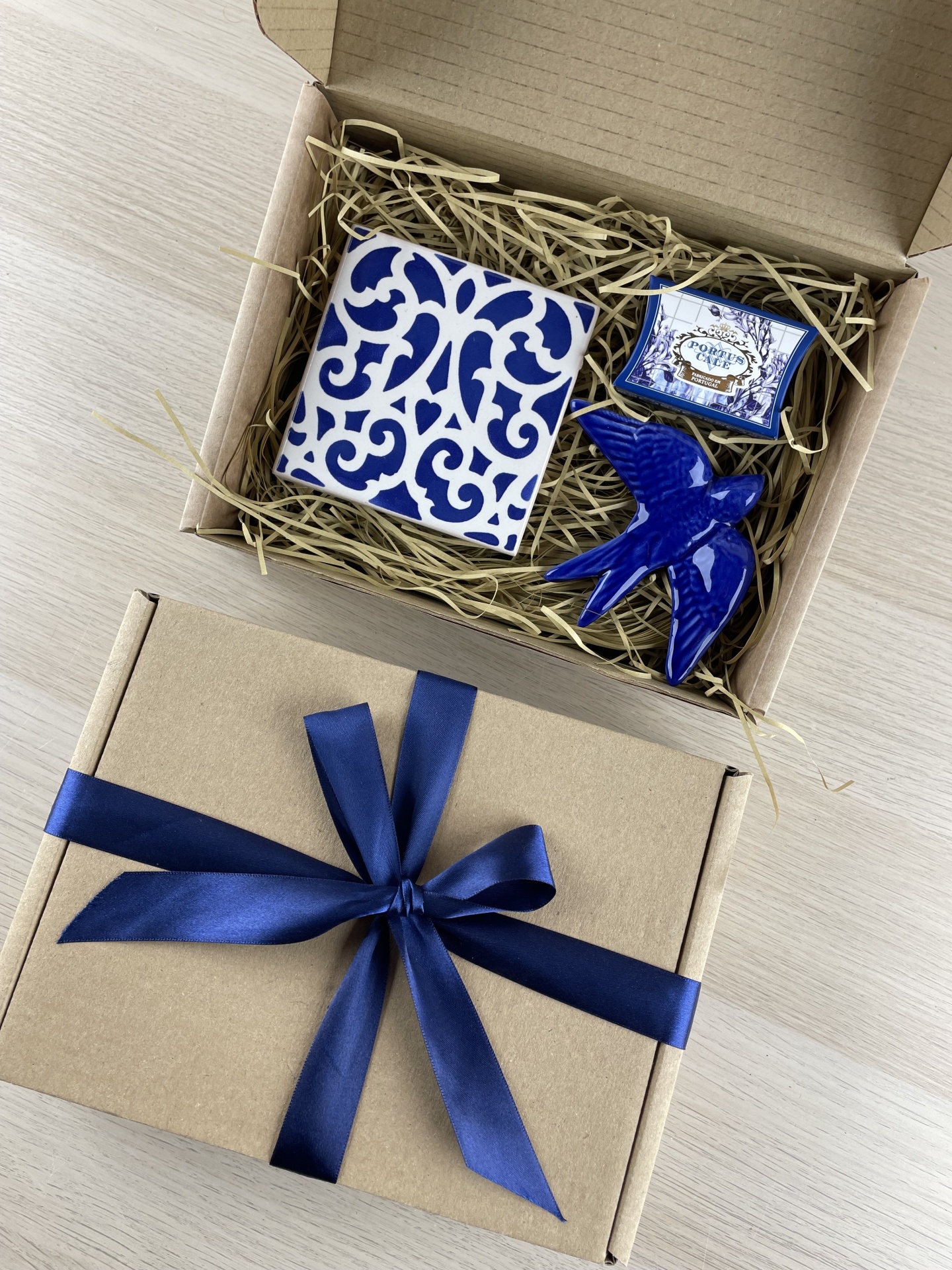 gift box  - from Portugal with Love #2