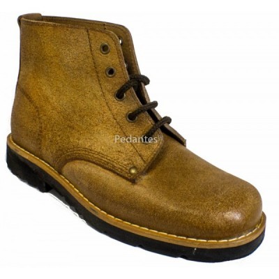 Botas homem com solas em pneu cosidas 5