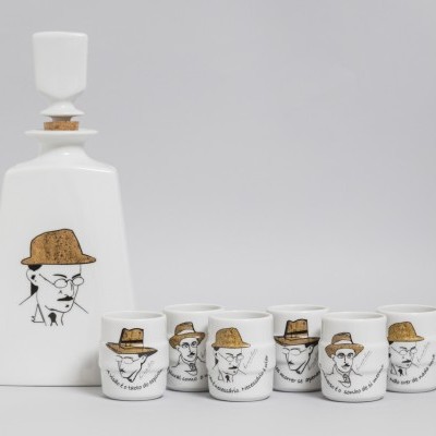 Conjunto de Garrafa de licor com 6 copos delta