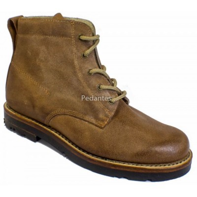 Botas homem com solas em pneu cosidas 6