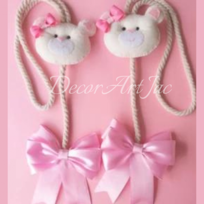 Prendedor de cortina Ursinha Lola