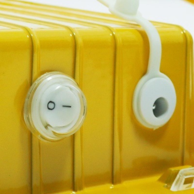 LED projetor 20W 6000K com Bateria Recarregável