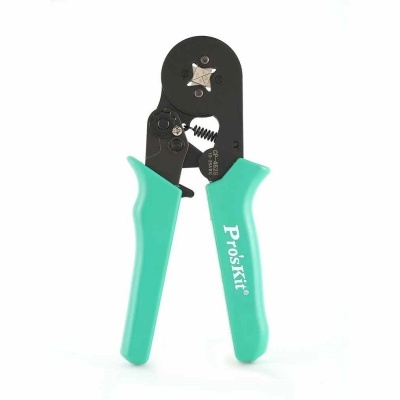 Alicate crimpador Pro'sKit verde e preto com mola visível