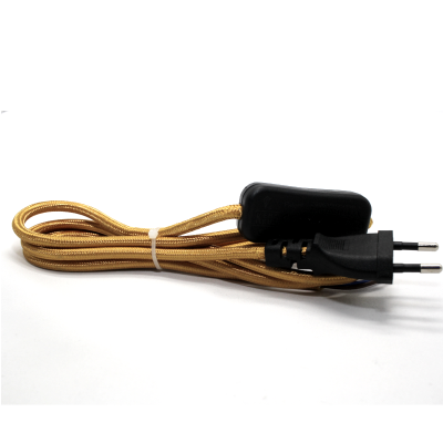 Cabo elétrico dourado com ficha e interruptor pretos