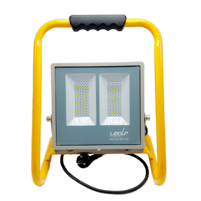 Projetor LED portátil com estrutura metálica amarela e painel cinza com LEDs