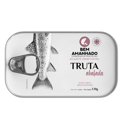 Lata de conserva de truta abafada em azeite virgem extra com imagem de truta e texto