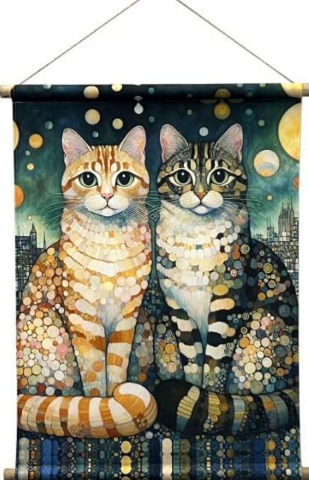 Quadro decorativo com pintura artística de dois gatos em tons de laranja, castanho e azul, com padrão de bolinhas e fundo estrelado.